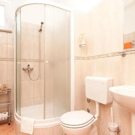 Davor Apartment