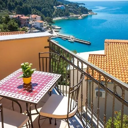 Davor Apartment *
