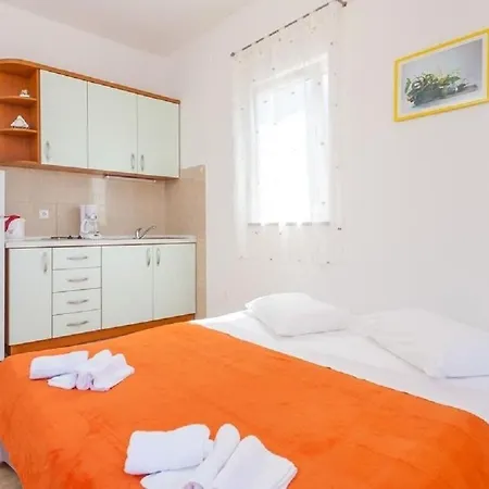 Davor Apartment