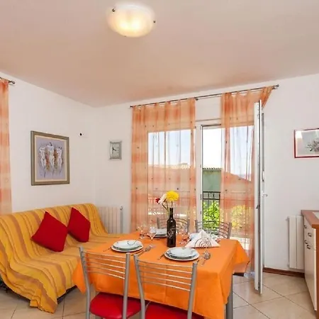 Apartment Davor *